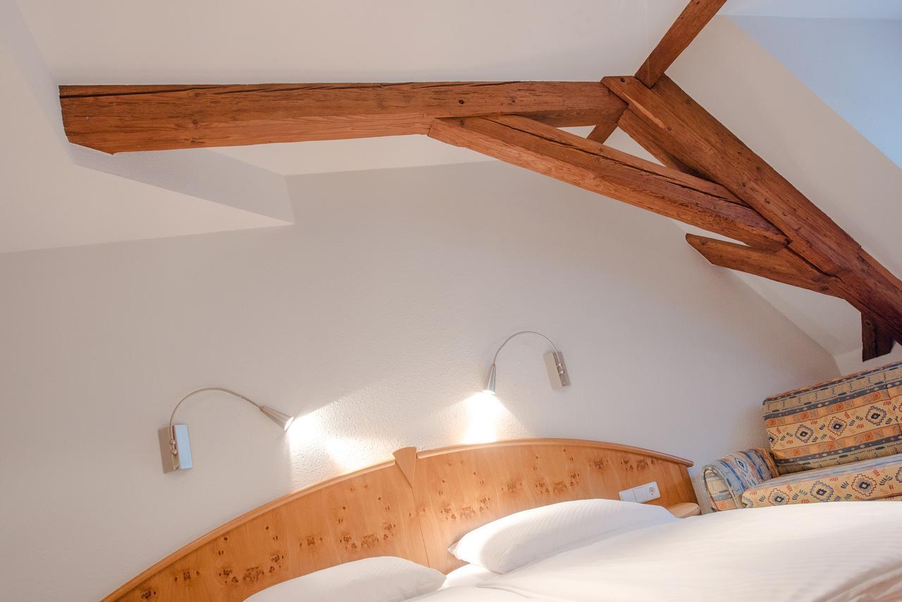 Hotel Gasthof Zum Roessle Altenstadt  Ngoại thất bức ảnh
