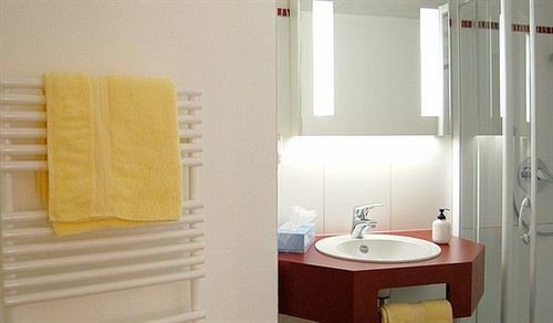 Hotel Gasthof Zum Roessle Altenstadt  Ngoại thất bức ảnh