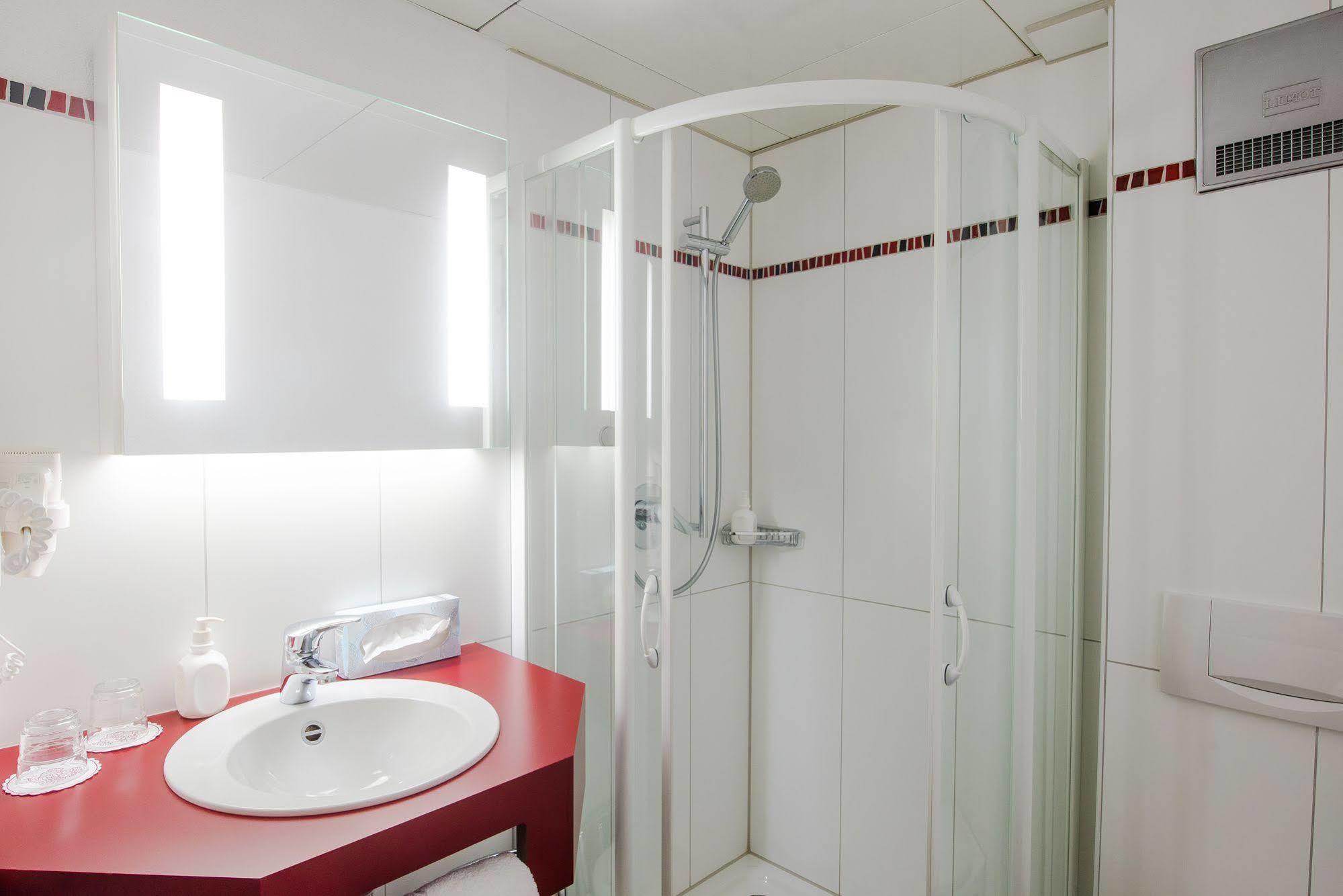 Hotel Gasthof Zum Roessle Altenstadt  Ngoại thất bức ảnh